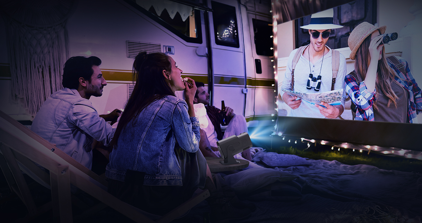 HY320 Mini Portable 720P Projector